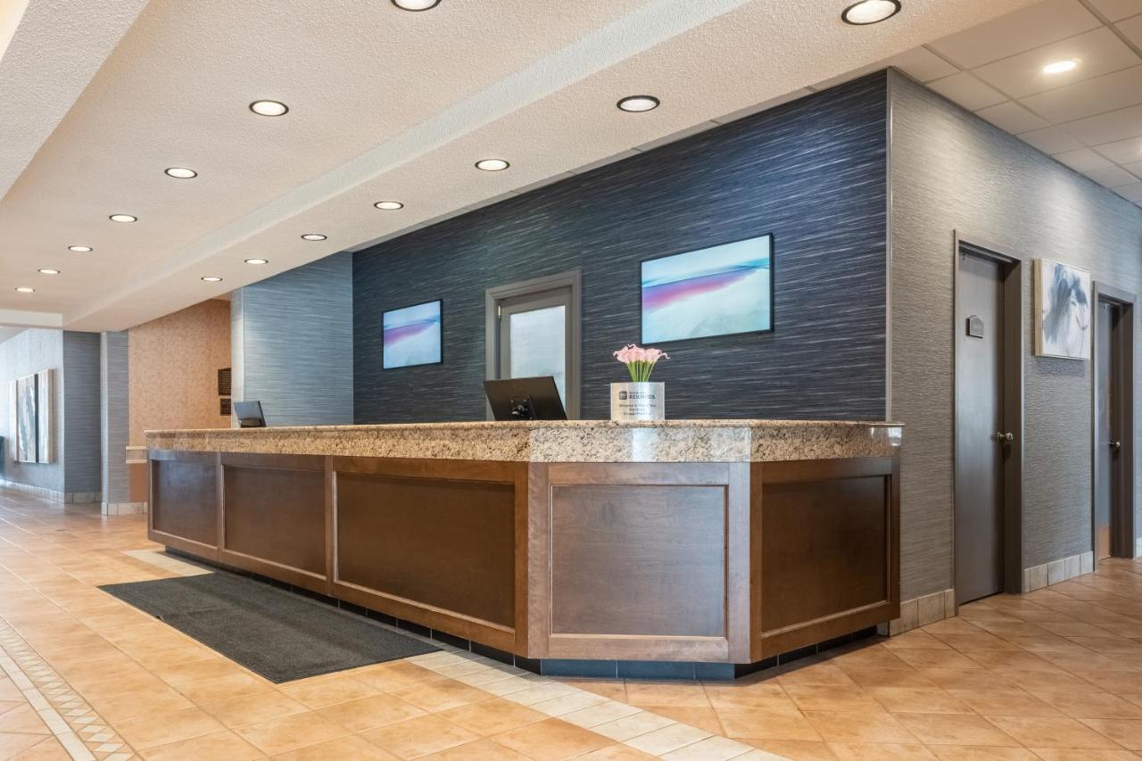 Glengarry Extended Stays Truro Exterior photo