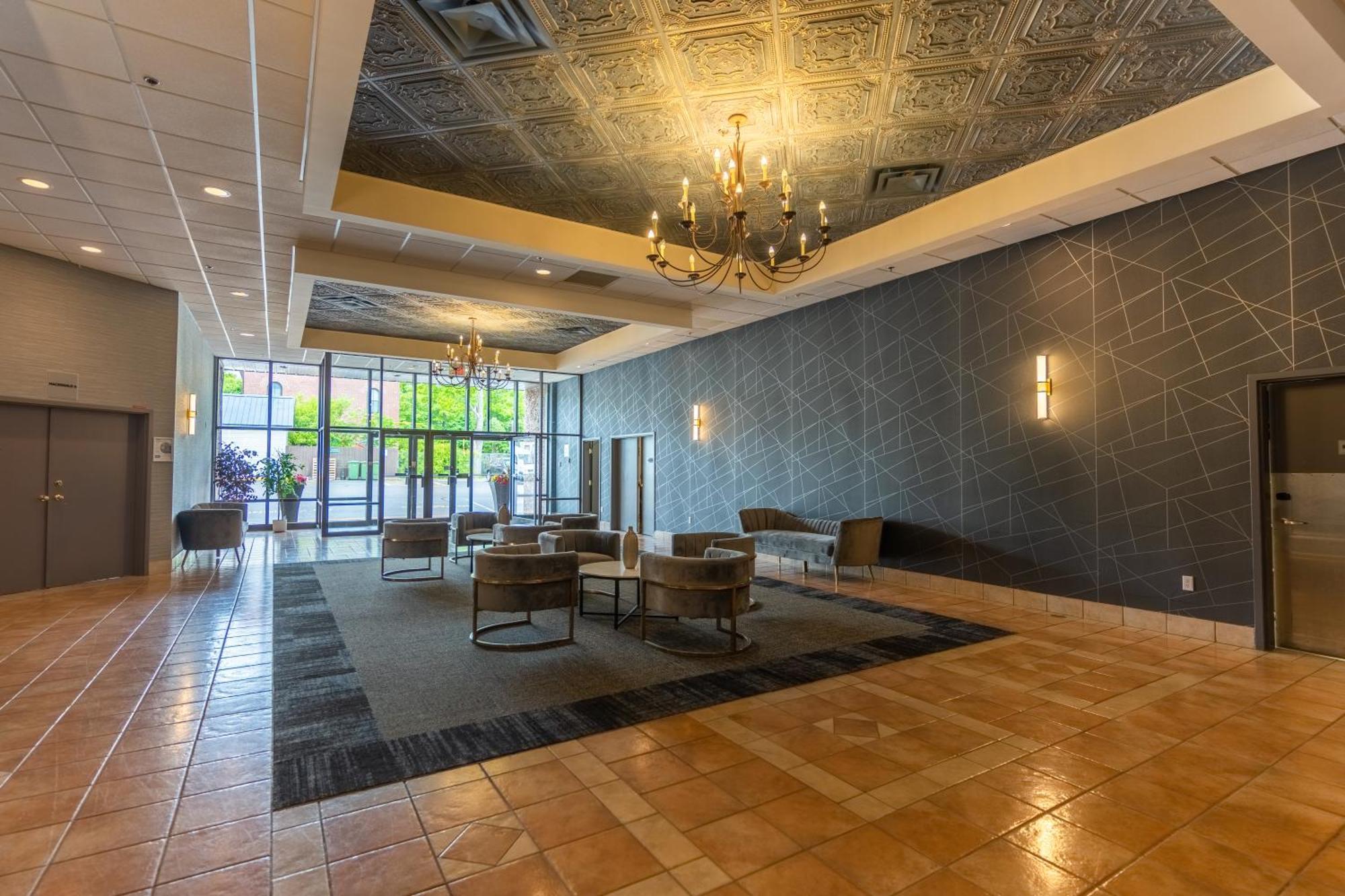 Glengarry Extended Stays Truro Exterior photo